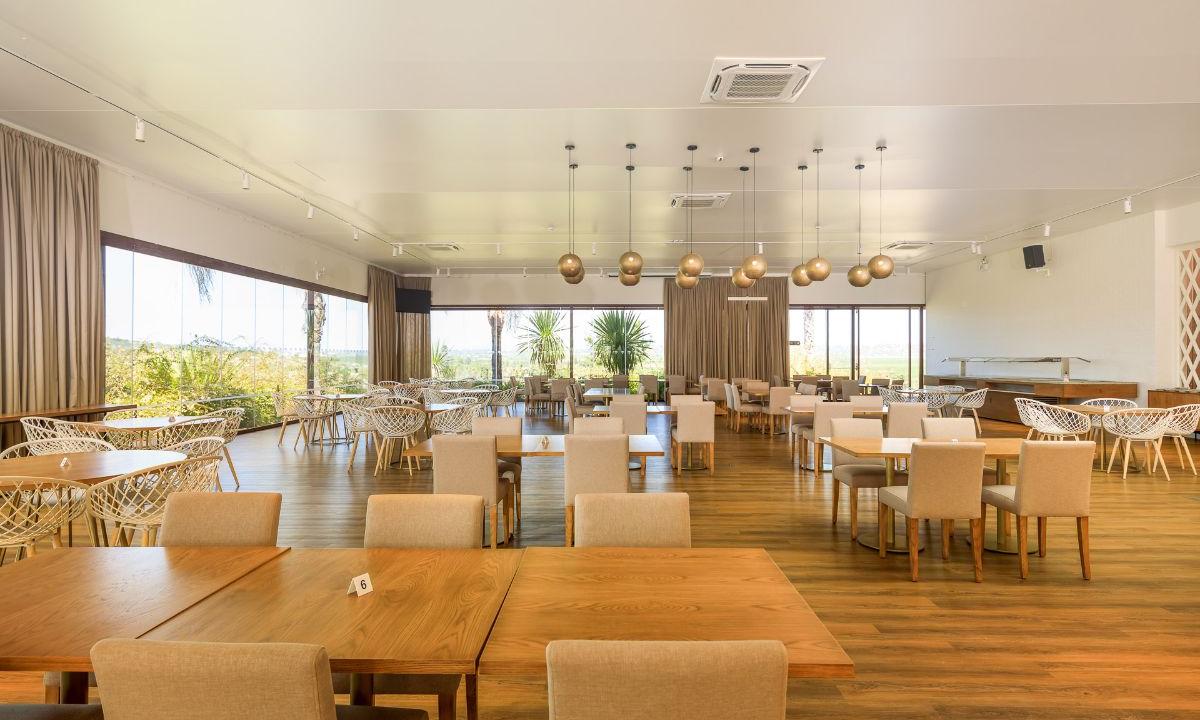 Restaurant Amendoeira Golf Resort Alcantarilha Restaurant Amendoeira Golf Resort Alcantarilha